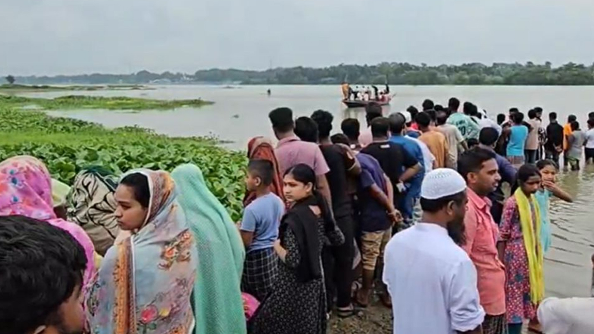 শীতলক্ষ্যায় গোসল করতে নেমে ৪ জন নিখোঁজ, ৩ জনের মরদেহ উদ্ধার
